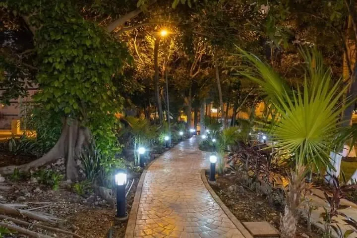 Liverte Cancun Apartment