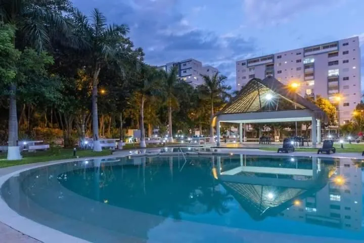 Liverte Cancun
