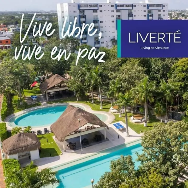 Liverte Cancun Apartment